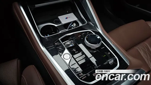 BMW X6 xDrive40i M Sport — Фото автомобиля 9