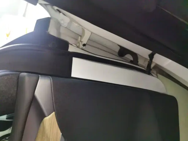 Tesla Model Y — Фото автомобиля 17