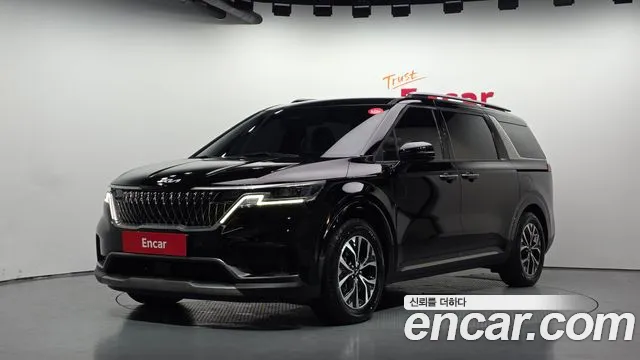Фотография автомобиля — Kia Carnival 4th Gen