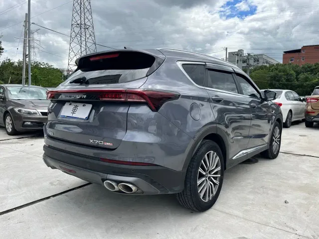 Jetour X70 Plus — Фото автомобиля 5