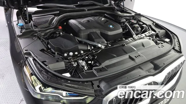 BMW 5-Series 5 серия (G60) 530i xDrive M Sport — Фото автомобиля 6