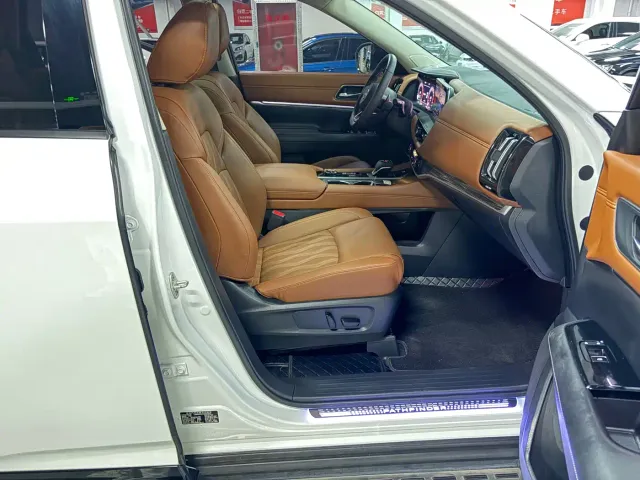 Nissan Terra — Фото автомобиля 5