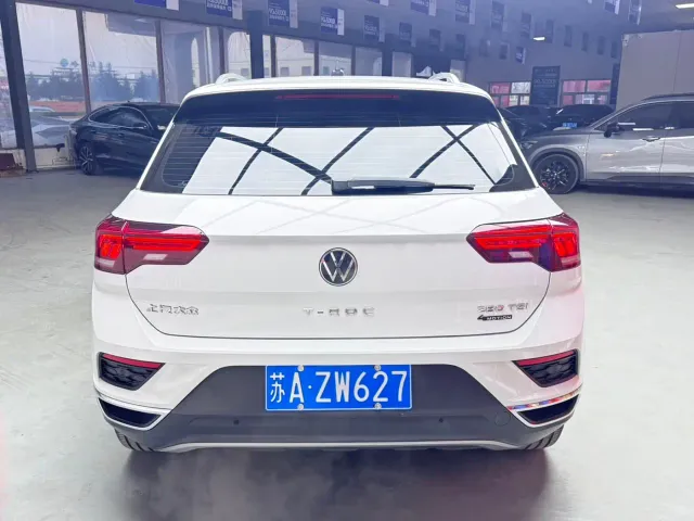 Volkswagen T-Roc — Фото автомобиля 5