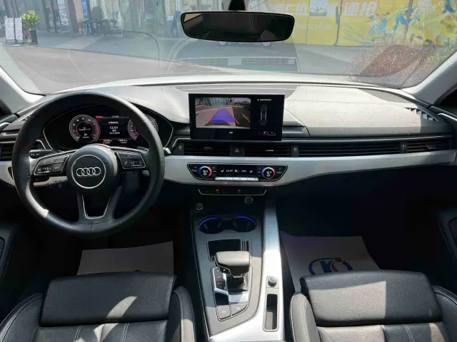 Audi A4L — Фото автомобиля 9