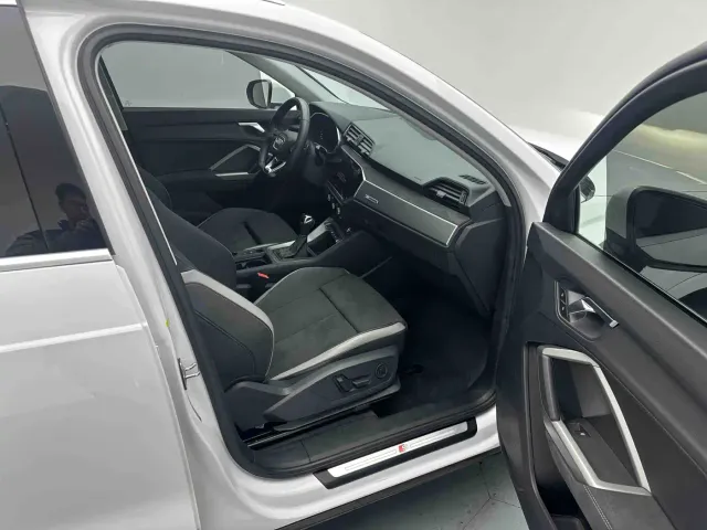 Audi Q3 — Фото автомобиля 8