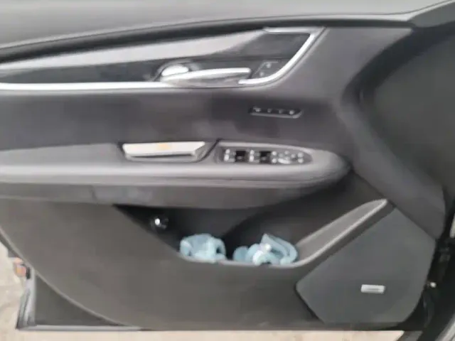Cadillac XT5 — Фото автомобиля 7