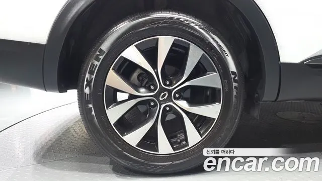 Renault Korea XM3 — Фото автомобиля 6