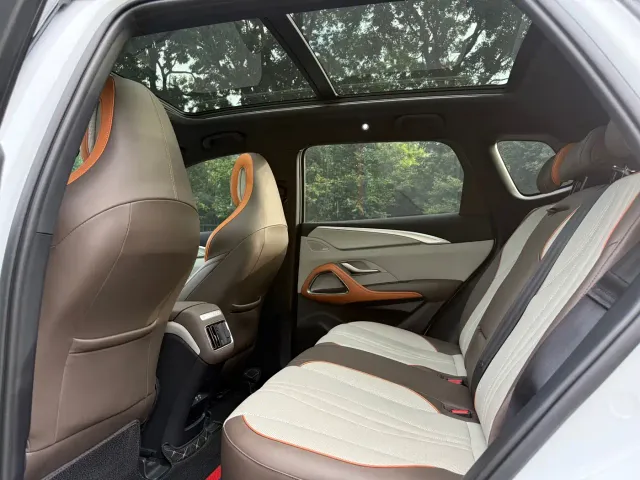 BYD Song Pro — Фото автомобиля 12