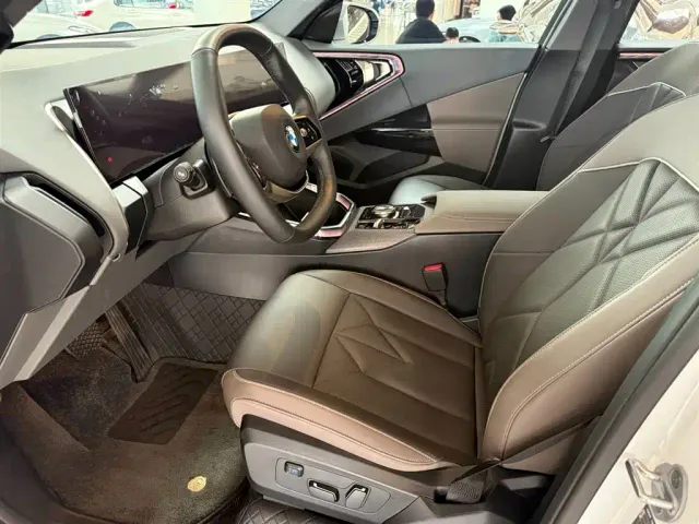 BMW X3 — Фото автомобиля 4