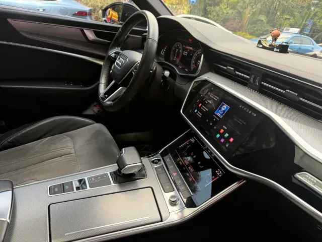 Audi A6L — Фото автомобиля 8