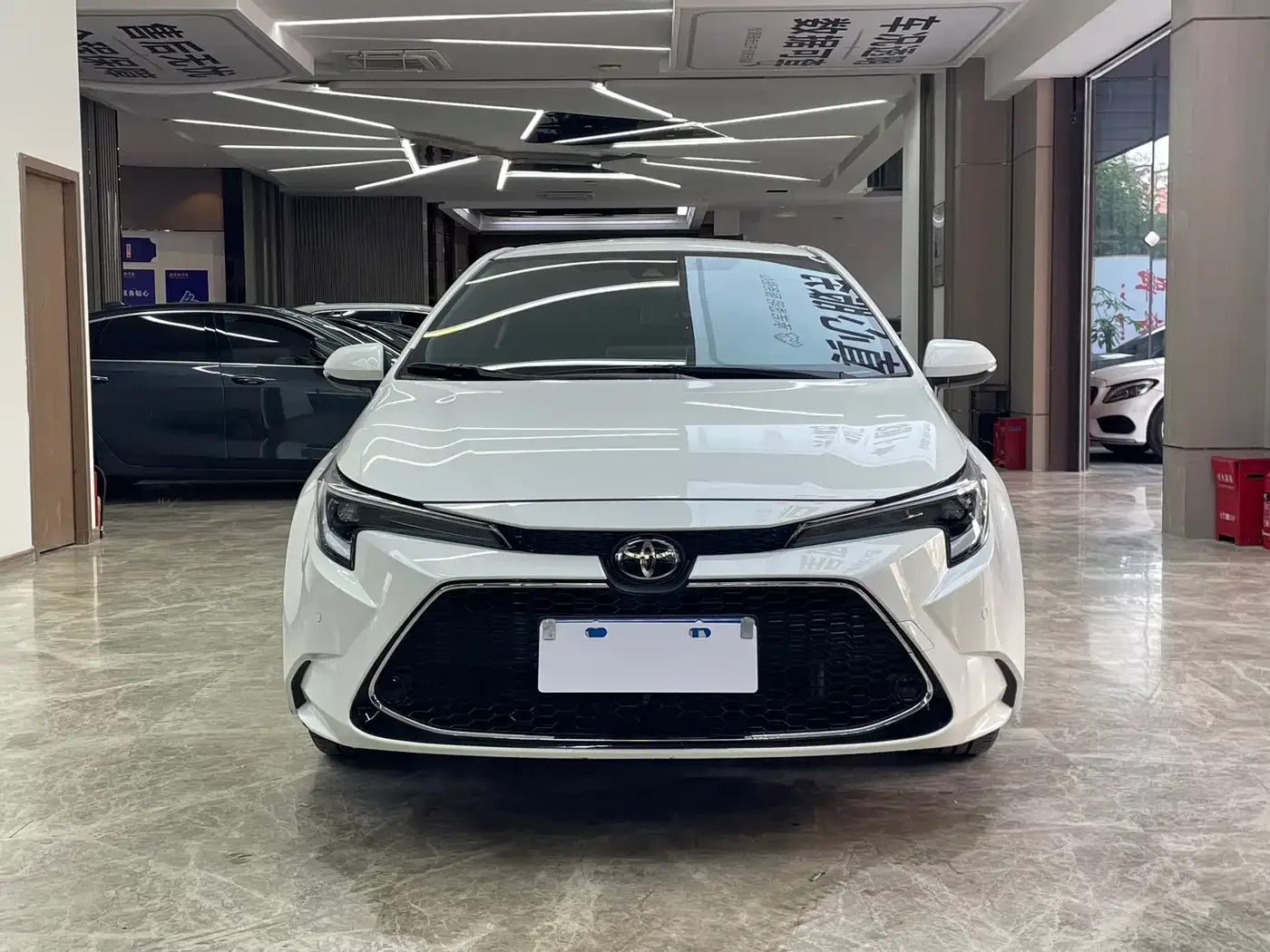Toyota Levin 2024 185T CVT Luxury Edition — Фото автомобиля 2