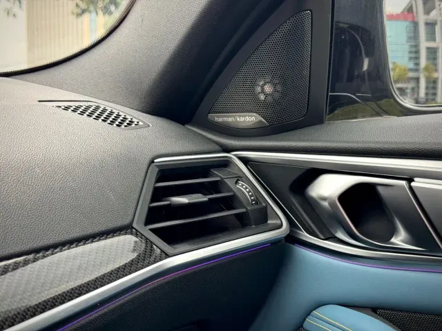 BMW M4 — Фото автомобиля 15