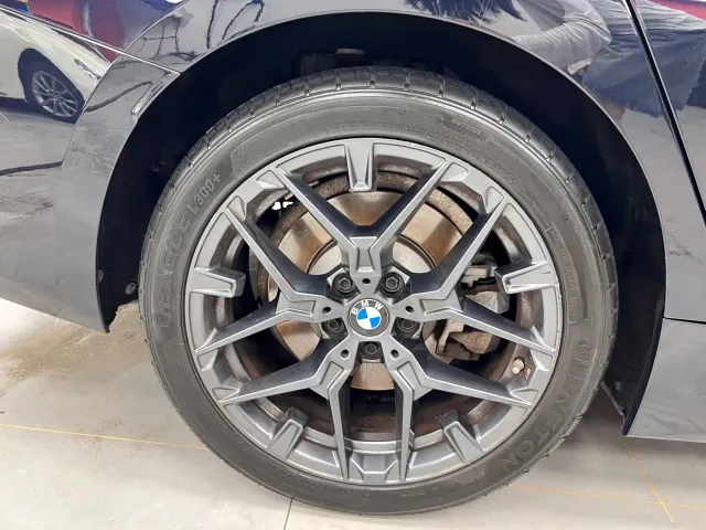 BMW 3 Series — Фото автомобиля 14