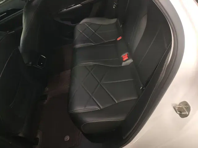 Geely Galaxy L6 — Фото автомобиля 16
