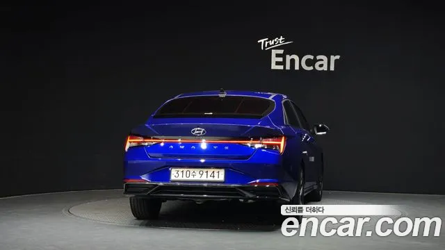 Hyundai AVANTE Avante (CN7) — Фото автомобиля 4