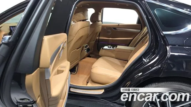 Genesis G80 RG3 — Фото автомобиля 16