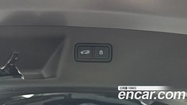 Hyundai Santafe Santa Fe (MX5) Бензин 2.5T 2WD — Фото автомобиля 15