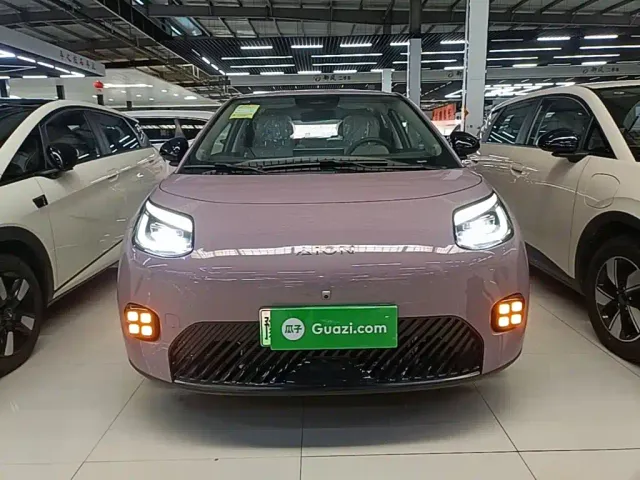 GAC Aion UT — Фото автомобиля 2