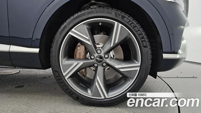 Genesis GV80 — Фото автомобиля 20