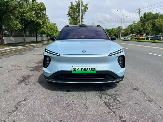 Nio ES6 — Фото автомобиля 2