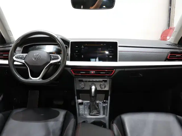 Volkswagen Lavida — Фото автомобиля 12