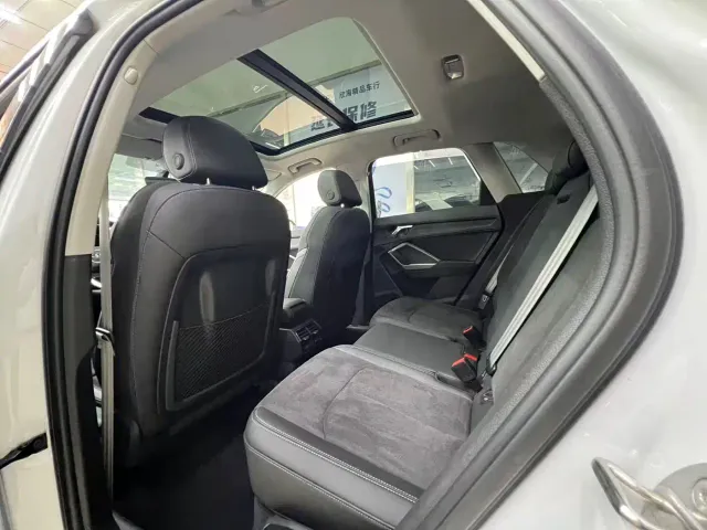 Audi Q3 — Фото автомобиля 7