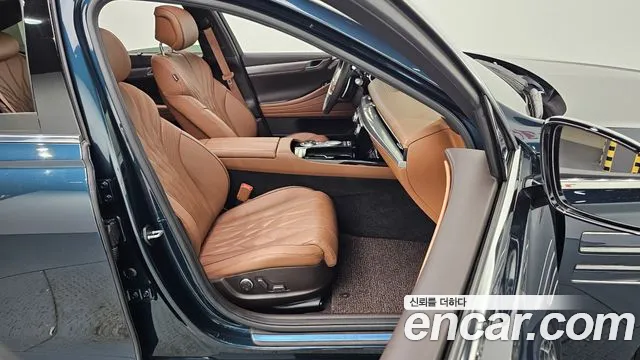 Genesis G80 Бензин 2.5 турбо AWD — Фото автомобиля 9