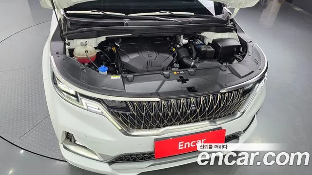 Kia Carnival Generation 4 — Фото автомобиля 6