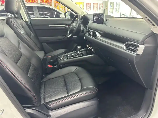 Mazda CX-5 — Фото автомобиля 8