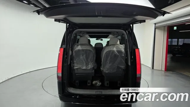 Hyundai Staria Staria 4WD Lounge 9 мест — Фото автомобиля 20