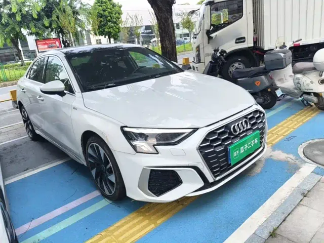 Audi A3 — Фото автомобиля 3