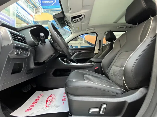 Haval H6 — Фото автомобиля 10
