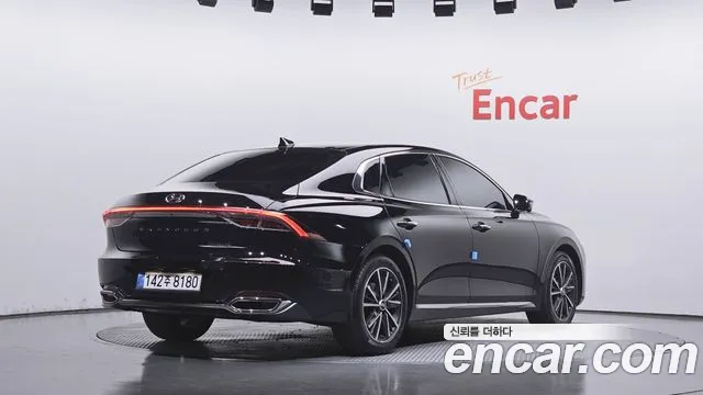 Hyundai Grandeur New — Фото автомобиля 2