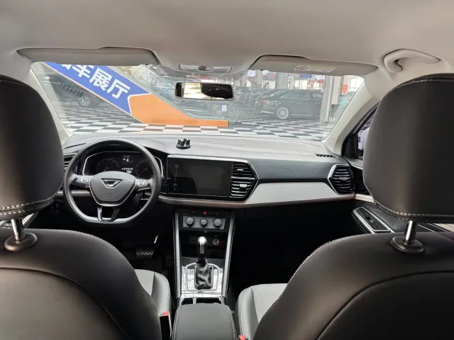 Jetta VS5 — Фото автомобиля 16