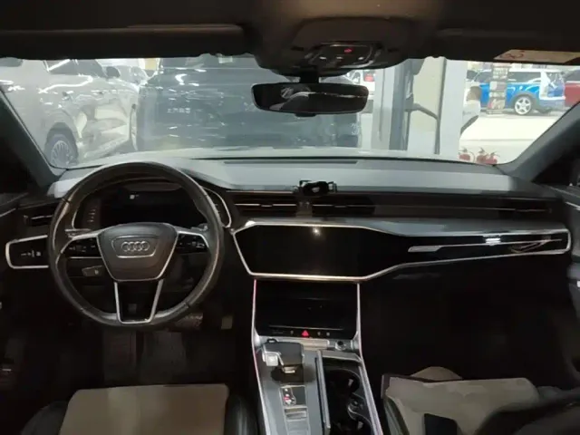 Audi A6L — Фото автомобиля 5
