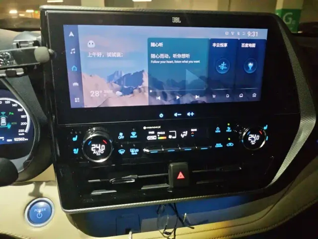 Toyota Highlander — Фото автомобиля 5
