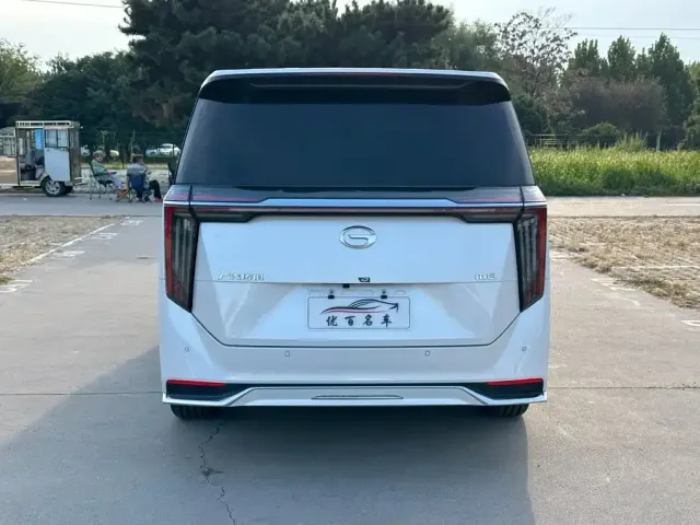 GAC Trumpchi M8 — Фото автомобиля 5