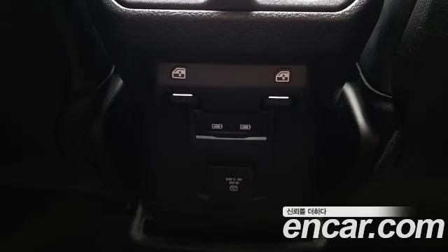Jeep Wrangler — Фото автомобиля 27