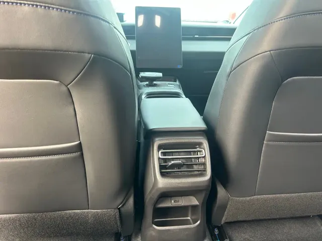 Changan Eado — Фото автомобиля 9