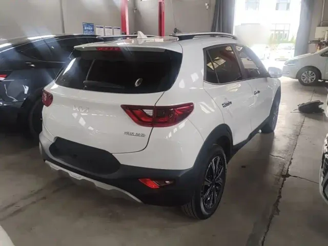 Kia KX1 — Фото автомобиля 6