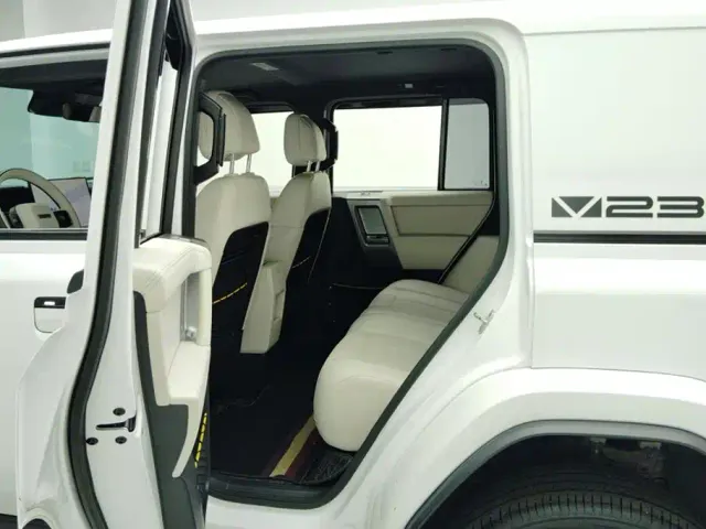 iCAR V23 — Фото автомобиля 11