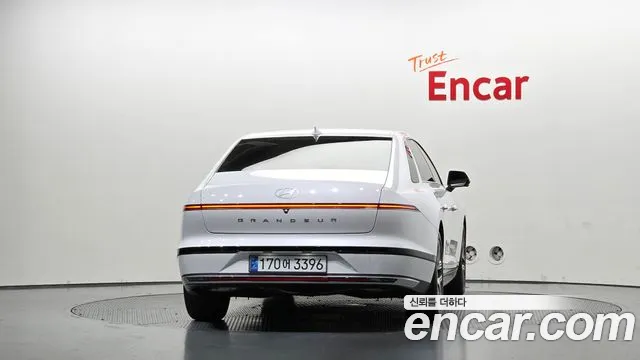 Hyundai Grandeur GN7 — Фото автомобиля 4