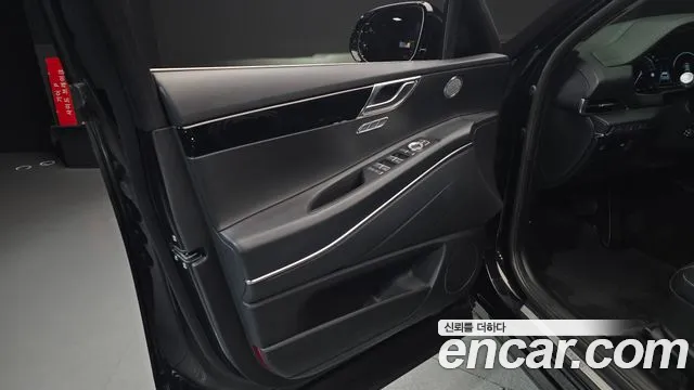 Genesis GV80 2.5T Бензин 2WD — Фото автомобиля 24