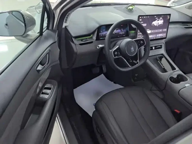 Shangjie SUV — Фото автомобиля 11