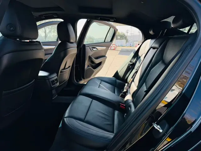 Cadillac CT5 — Фото автомобиля 11