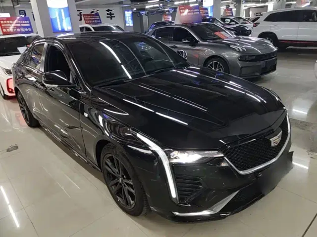 Cadillac CT4 — Фото автомобиля 3