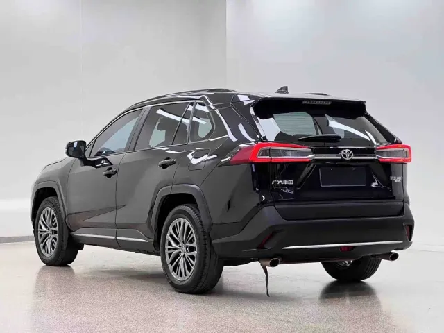 Toyota Wildlander — Фото автомобиля 28