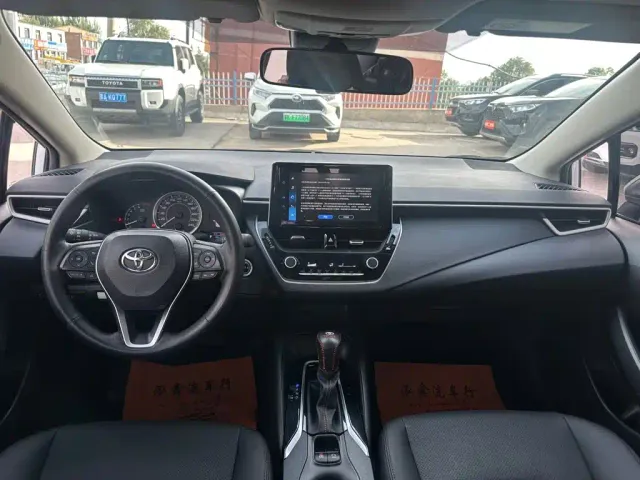 Toyota Corolla — Фото автомобиля 8