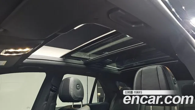 Mercedes-Benz GLE-Class — Фото автомобиля 16