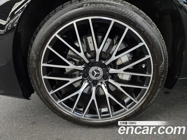 Mercedes-Benz S-Class — Фото автомобиля 5